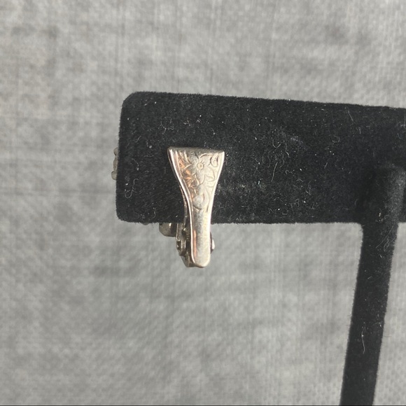 Vintage Wiesner Opal & Purple Clip On Earrings - Picture 5 of 5